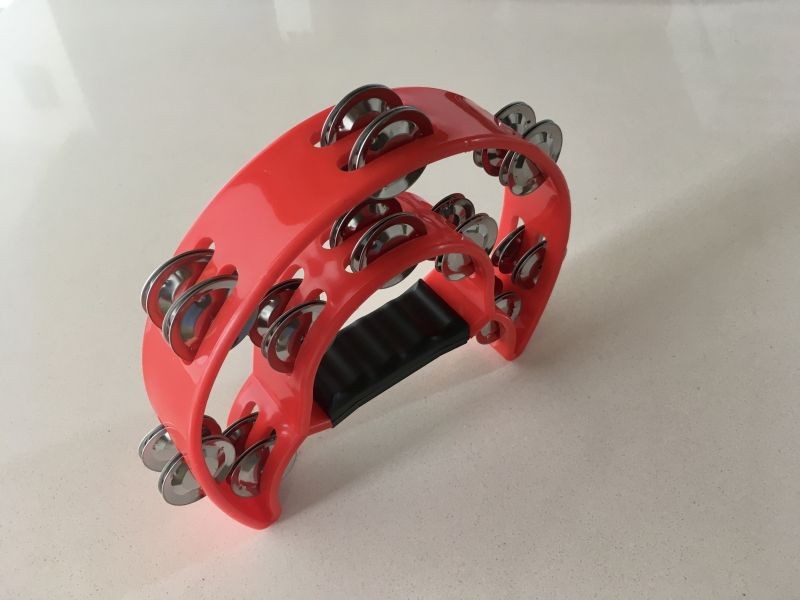 Tamborín media luna en acrílico, de 20 sonajeros